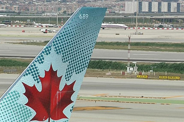 Es reprèn la ruta directa Barcelona-Toronto | Aeroport Josep Tarradellas Barcelona-el Prat