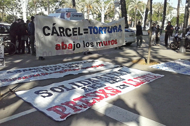 Protesta a les portes de l’Audiència de Barcelona | agressions, funcionaris, judici