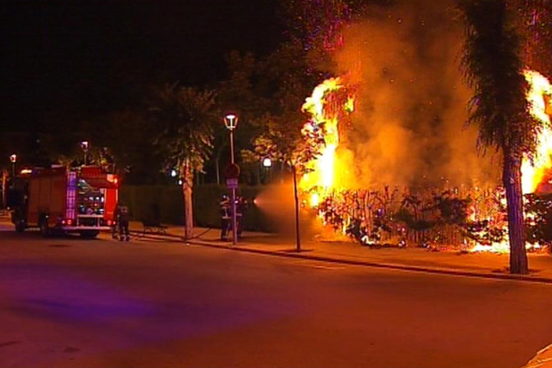 Els Mossos detenen el presumpte autor de tres incendis a Barcelona | Bombers de Barcelona, detencions, Incendis