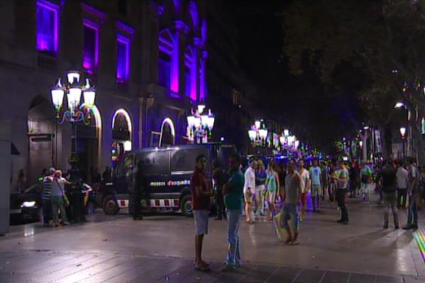 El Teatre Principal es desvincula de la macrooperació contra la prostitució | la Rambla, Mossos d'Esquadra, prostitució