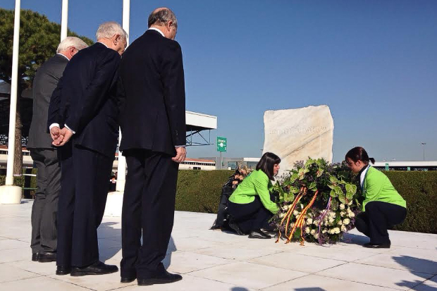 Homenatge al Prat a les víctimes del vol sinistrat de Germanwings | Accidents, Aeroport Josep Tarradellas Barcelona-el Prat, aviació, sinistre aeri Germanwings