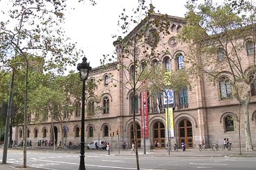 La UB recorre contra la moratòria de llicències per a una residència d’estudiants