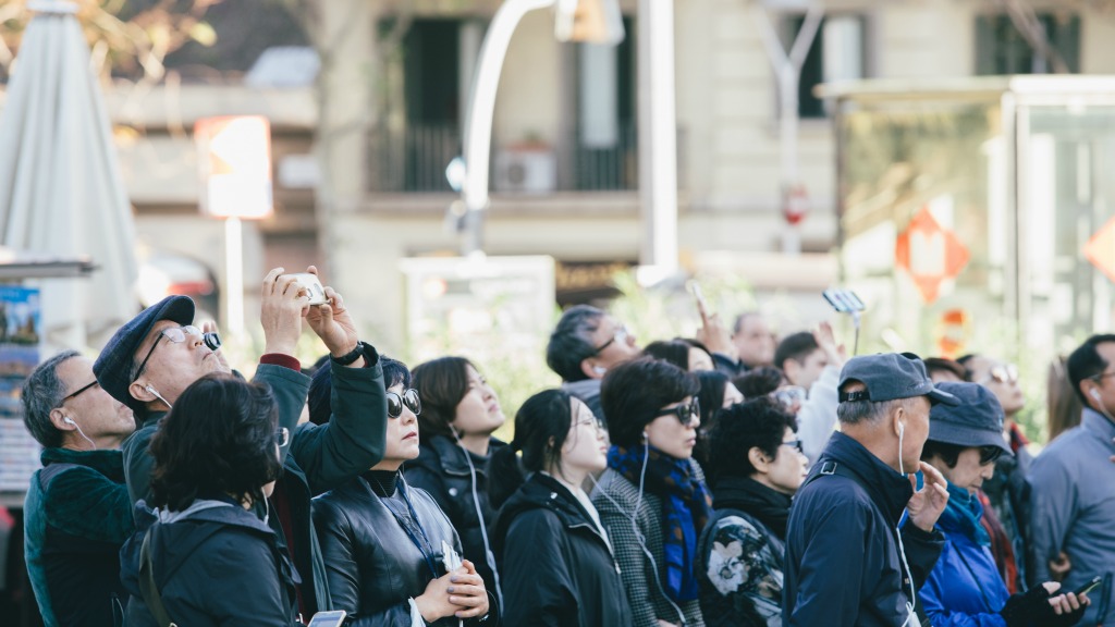 Comparem el fenomen de la gentrificació entre Sants-Montjuïc i Ciutat Vella |
