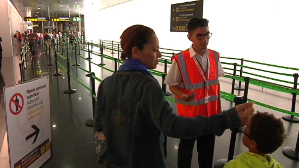 Fixats els serveis mínims per a la vaga de seguretat indefinida a l’aeroport | Aeroport Josep Tarradellas Barcelona-el Prat, seguretat