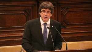 El TC suspèn el ple de dilluns al Parlament per un recurs del PSC