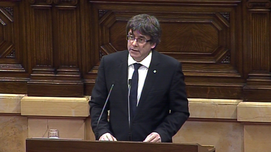 ‘Xarxes’: el discurs de Puigdemont a Twitter | Carles Puigdemont, Parlament de Catalunya, Twitter