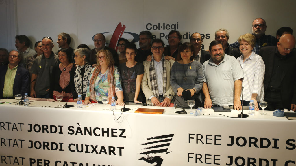 L’antiga Crida a la Solidaritat reviu per demanar l’alliberament de Sànchez i Cuixart | Assemblea Nacional Catalana (ANC), Jordi Cuixart, Jordi Sànchez, Òmnium Cultural