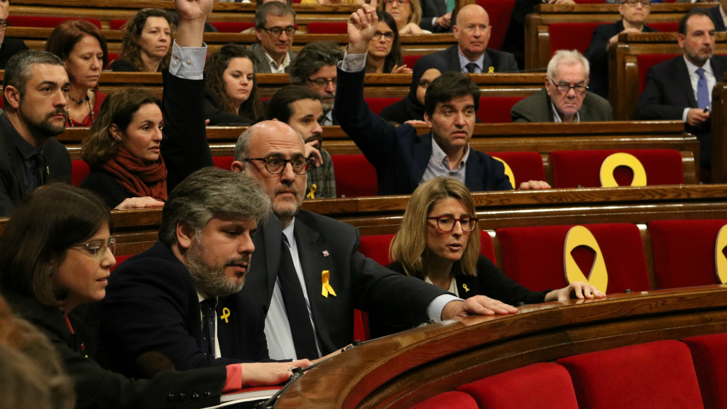 Primer ple amb el vot delegat de Puigdemont | atemptat Rambla, Junts per Catalunya, Parlament de Catalunya