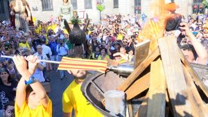 Més fogueres i revetlles de Sant Joan a Barcelona | mapes, revetlla, tradicions