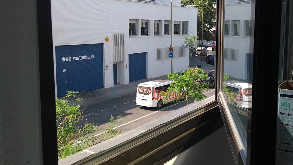 Imatge finestra oberta a Bacelona