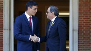 Torra diu a Sánchez que la solució política “inclou l’autodeterminació”