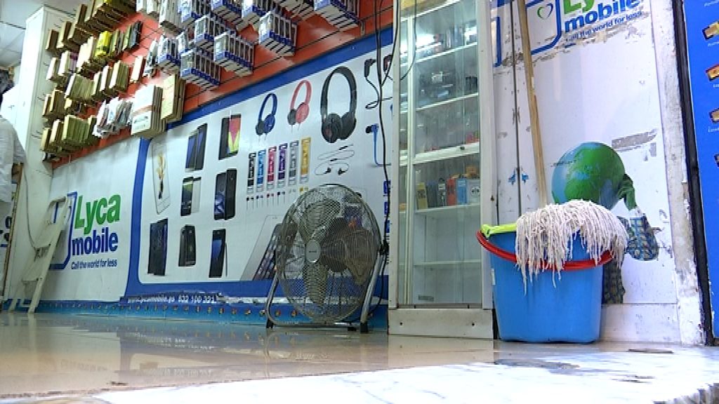 Recollir aigua inundacions Barcelona