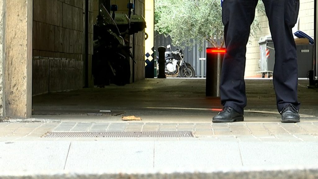 Pilona antiterrorista Comissaria Ciutat Vella