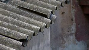 Les mesures de tractament i erradicació de l’amiant s’implantaran als 36 municipis de l’AMB