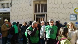 Una família amb dos menors a càrrec, desnonada a Nou Barris