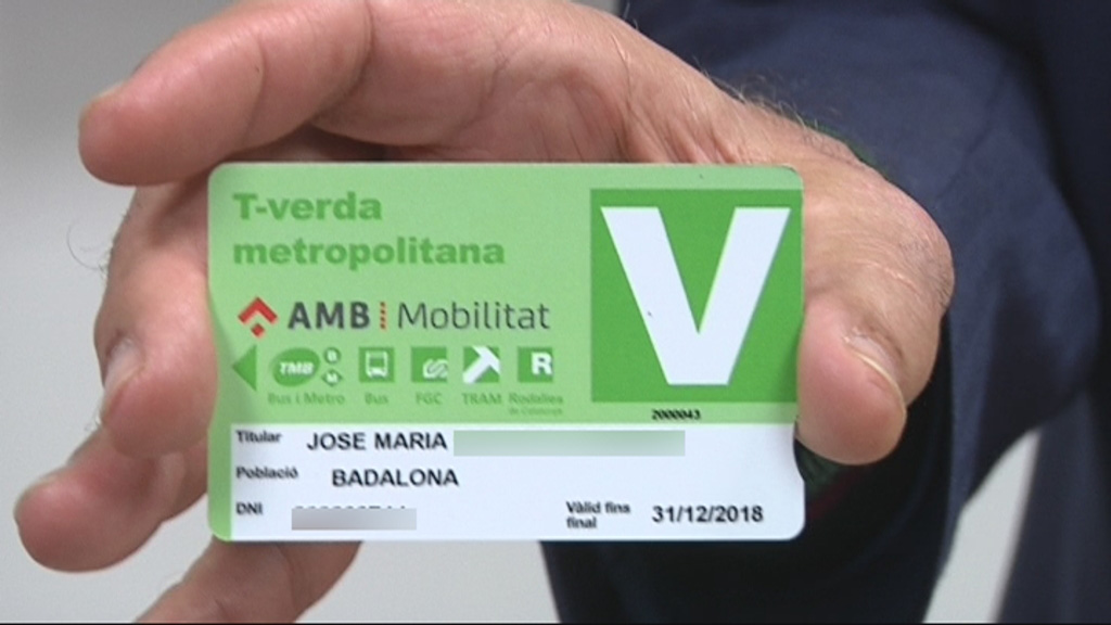 T-Verda desballestar cotxe vell Barcelona