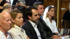 Eva Parera guanya a Jordi Martí la presidència del ple de Sarrià – Sant Gervasi