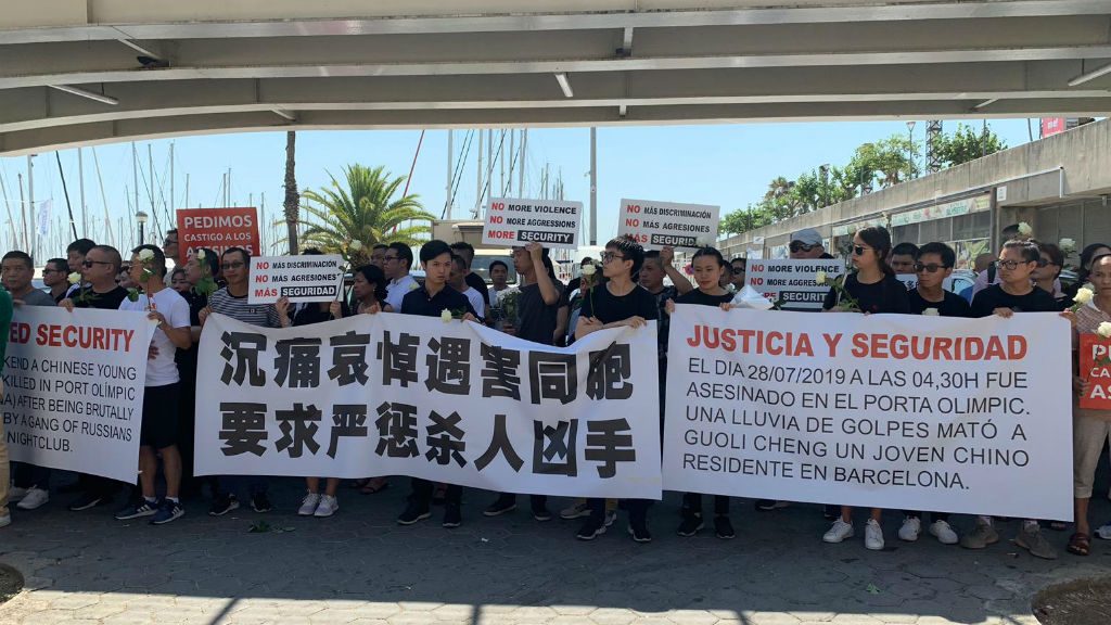 Concentraci&oacute; xinesos per la mort del Port Ol&iacute;mpic