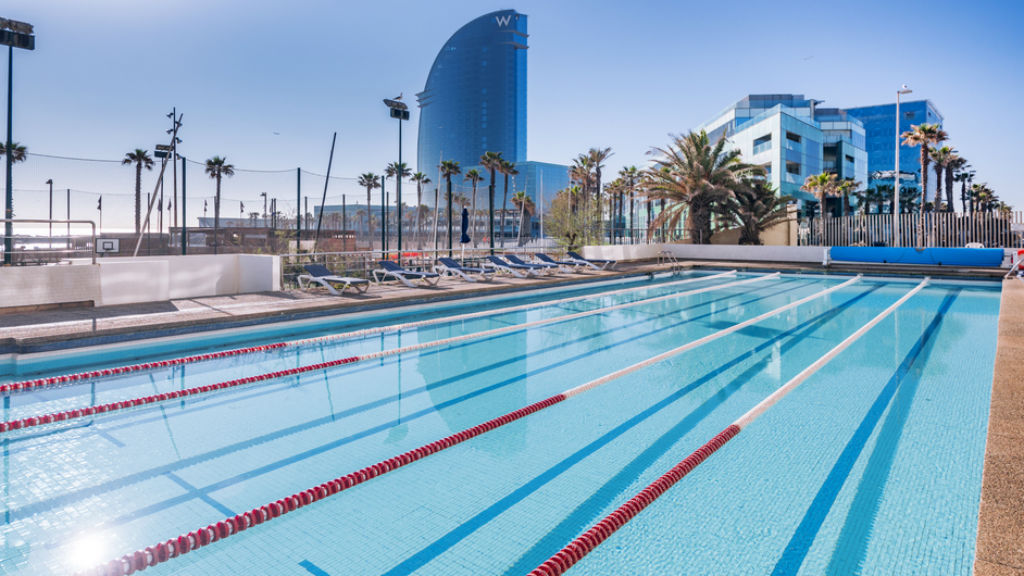 piscines obertes en la fase 1