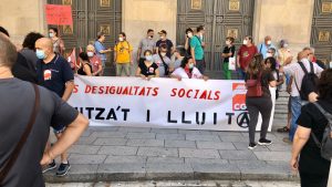 La CGT es manifesta contra la precarietat laboral i les desigualtats arran del coronavirus