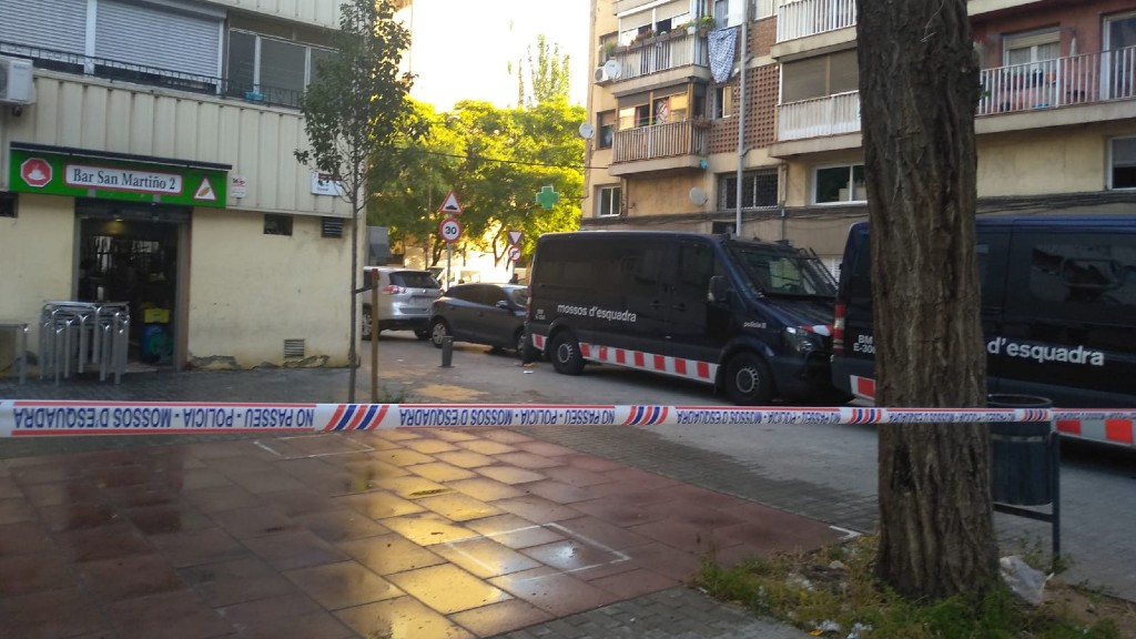Interior mantindrà el reforç policial a la Mina i demana que "es deixi treballar els Mossos" | armes, Departament d'Interior, Mossos d'Esquadra, tiroteig a Barcelona