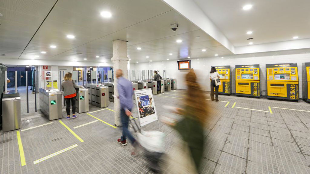 Vestíbul reformat de la plaça de Catalunya dels dels Ferrocarrils de la Generalitat de Catalunya