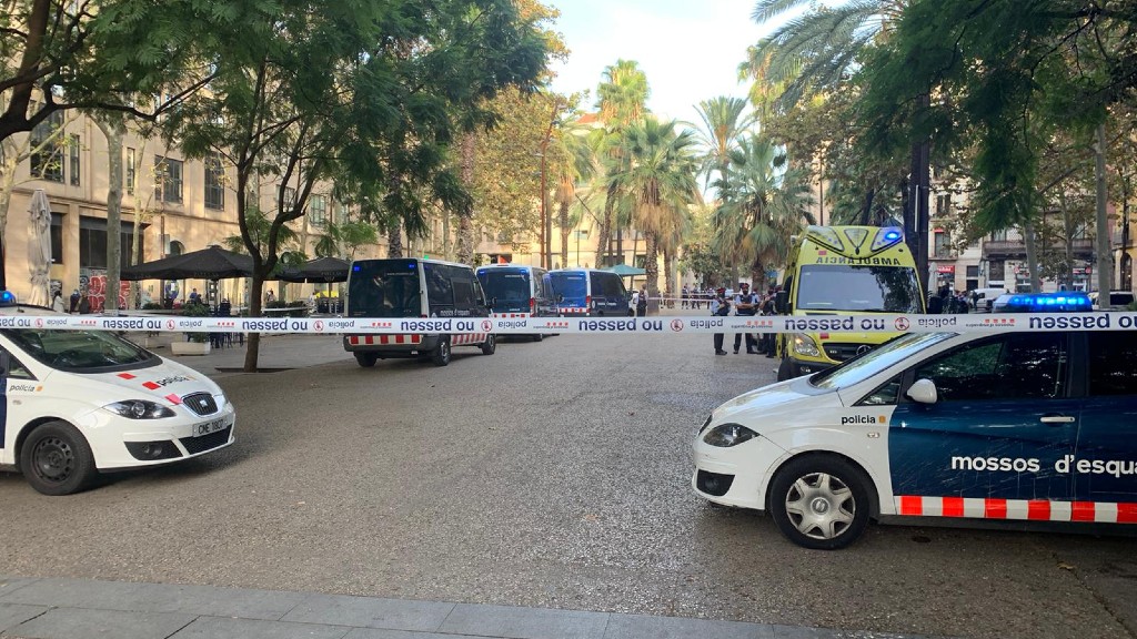 61 detinguts en un macrodispositiu policial al Raval i el Gòtic contra el narcotràfic | droga, Guàrdia Urbana, Mossos d'Esquadra, tràfic de drogues