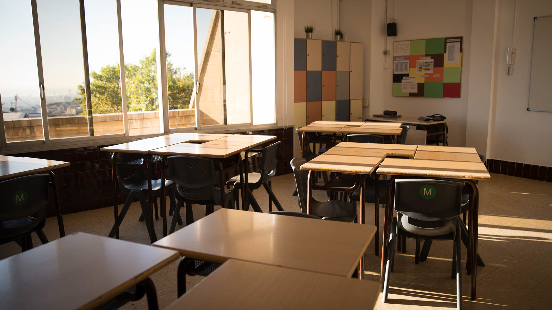 Imatge de l'aula d'una escola