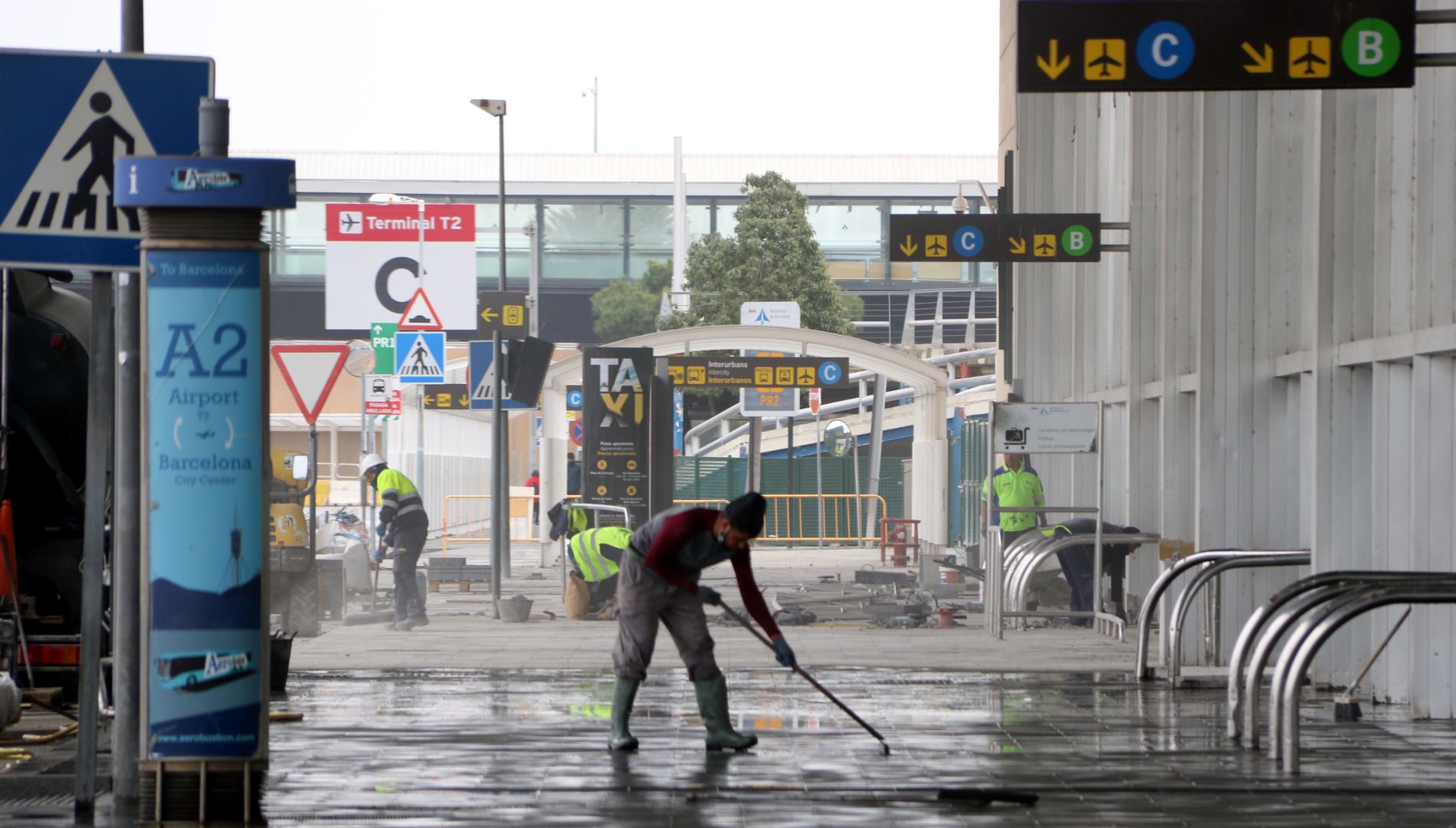 Obres Aeroport T-2