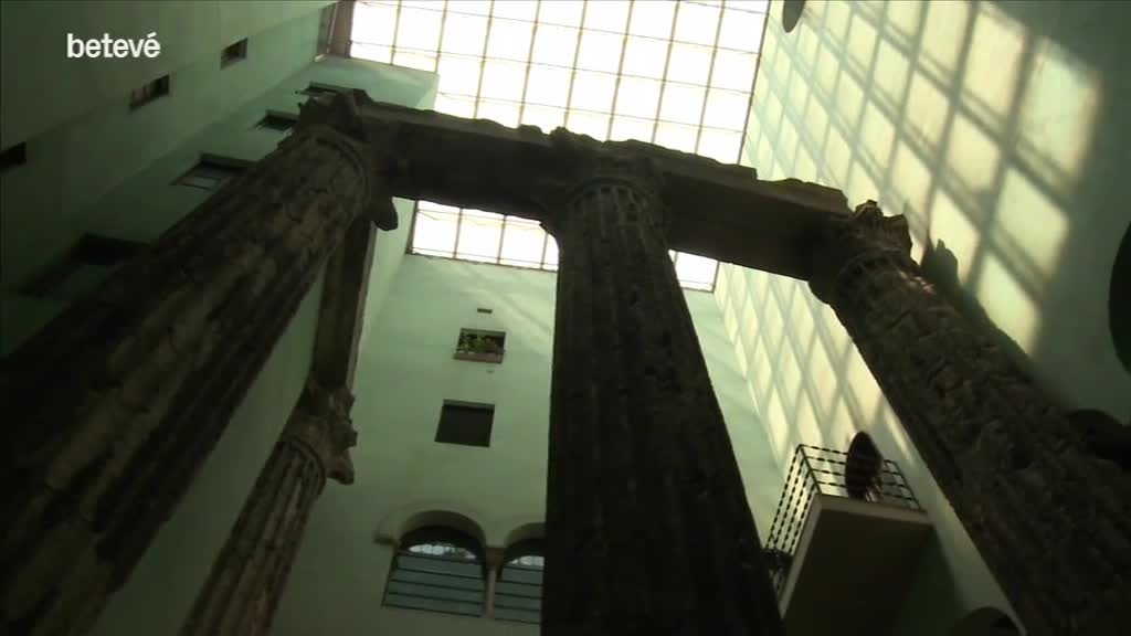 L'Ajuntament de Barcelona destinarà 10 milions d'euros a la preservació dels monuments | Ajuntament de Barcelona, art urbà, monuments, Park Güell