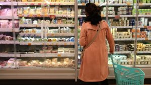 Barcelona, la segona ciutat amb els supermercats més cars d’Espanya