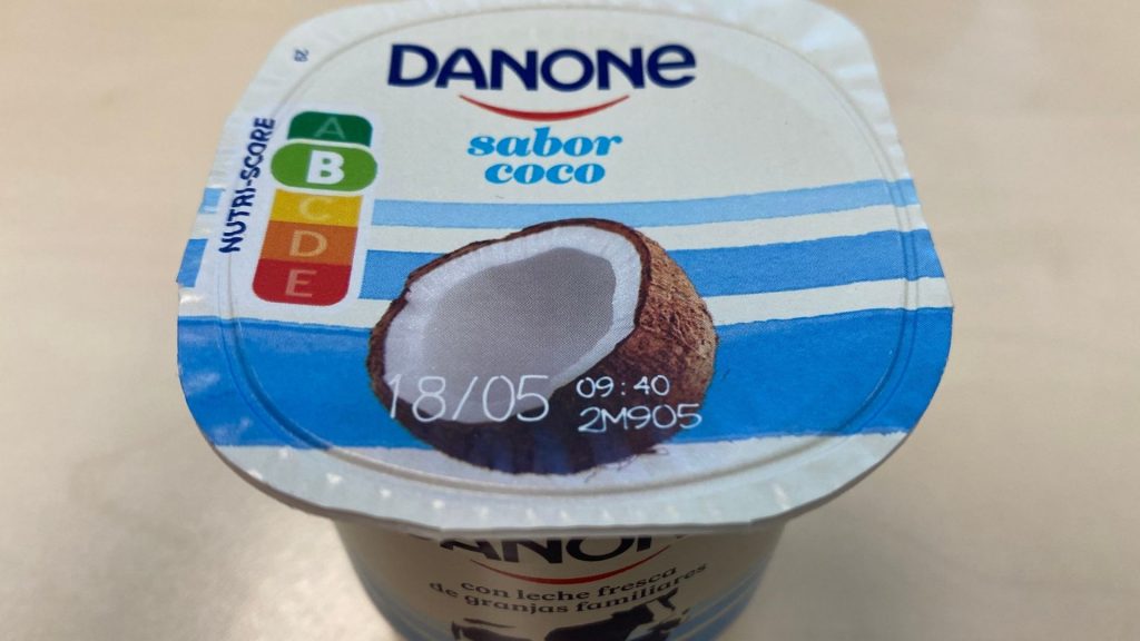 Danone pararà l'activitat si no s'acaba la vaga de transportistes d'aquí a 24 hores | transport de mercaderies, vaga