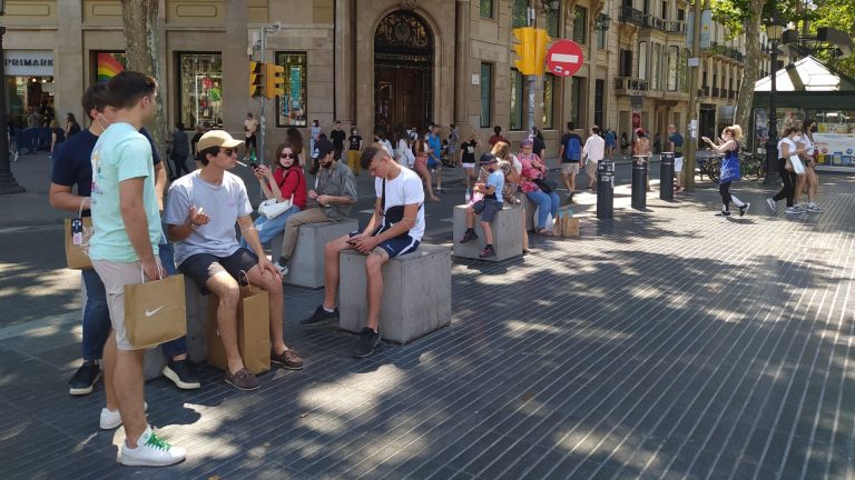 Rambla primer dia sense mascareta
