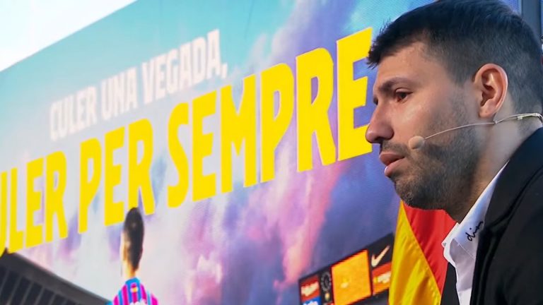 Kun Agüero plorant