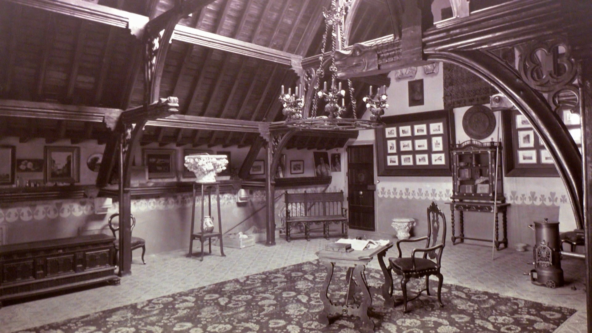 Antoni Amatller, un turista català amb càmera fotogràfica