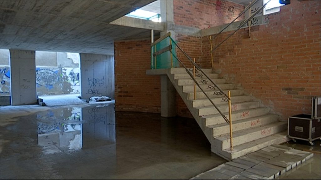 L'Escola Municipal de Música de Sants s'ajorna fins al proper mandat | equipaments, escola, obres