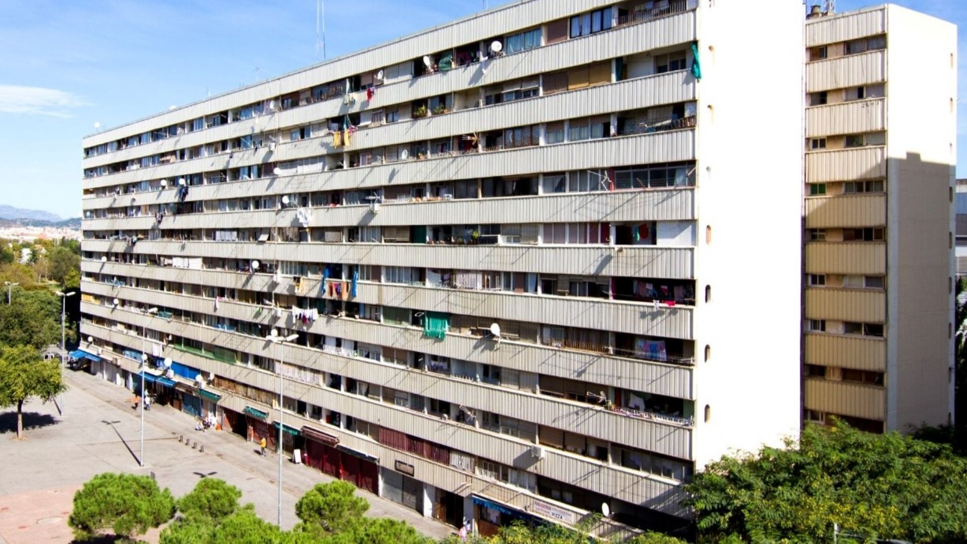 L'oficina que coordinarà el reallotjament de l'edifici Venus de la Mina obrirà el 22 de juny | exclusió social, habitatge públic