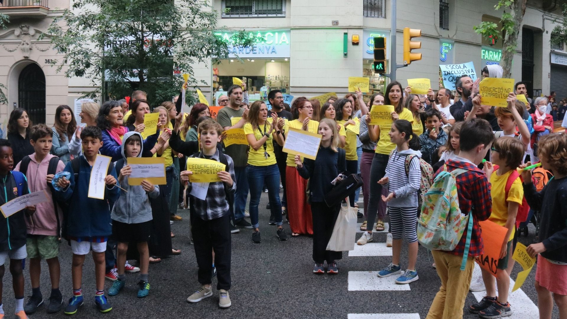 Pares de l'Escola Fructuós Gelabert reclamen recursos per als NESE