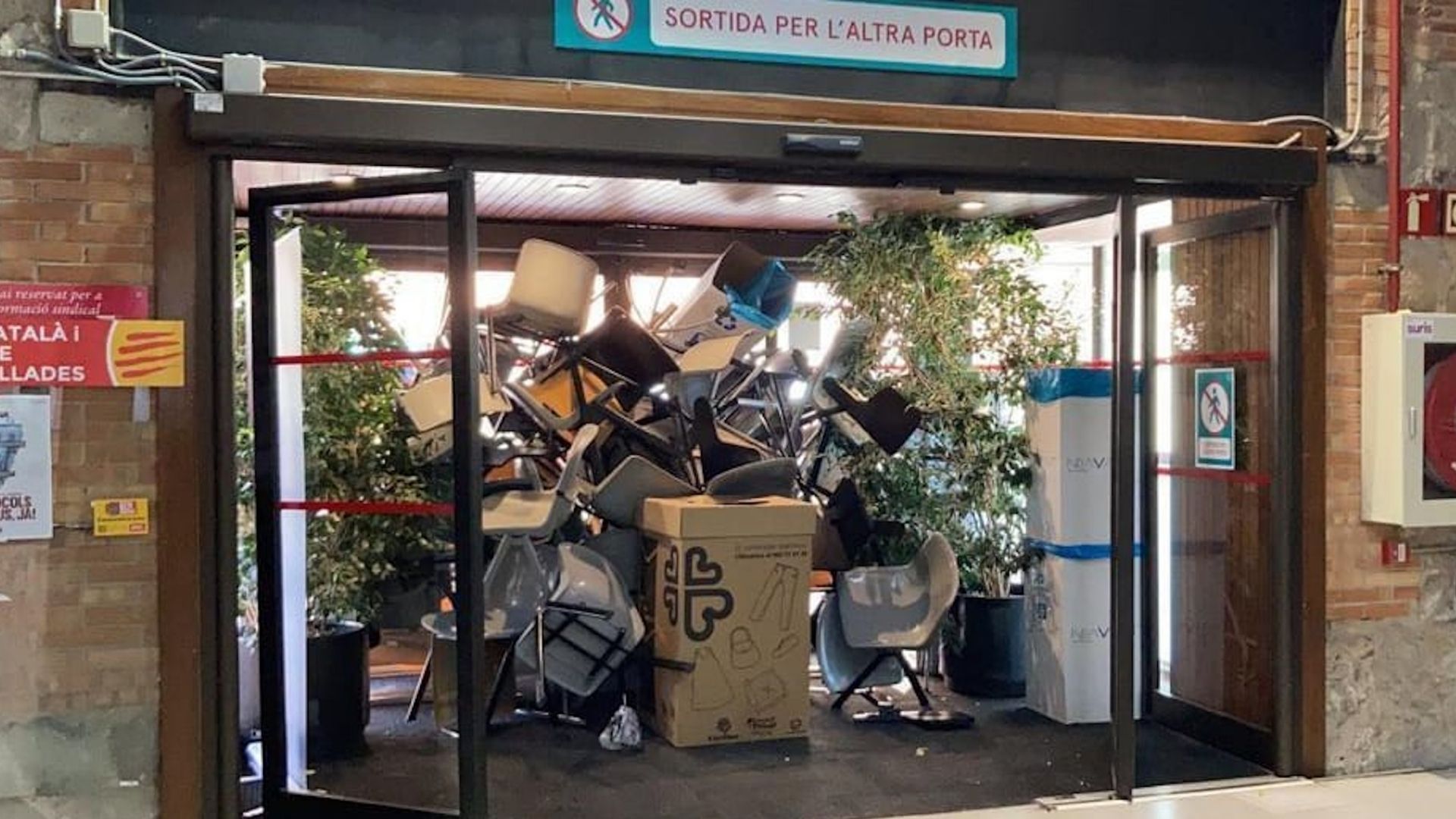 Estudiants ocupen Campus Ciutadella UPF