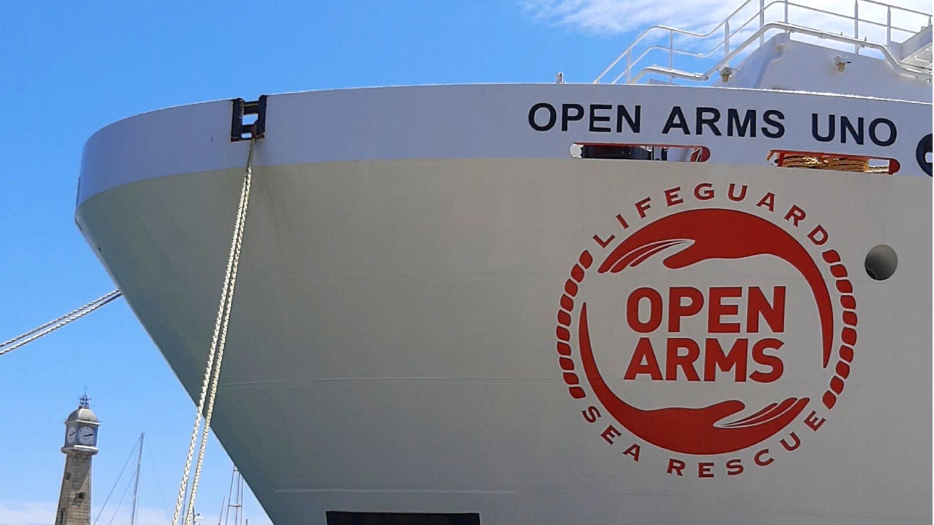 Portes obertes per visitar el nou vaixell de rescat d'Open Arms amarrat a Barcelona | Open Arms, solidaritat