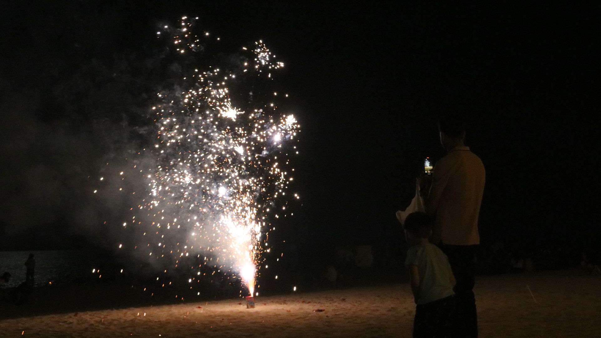 on està prohibit tirar petards per Sant Joan 2022 a Catalunya