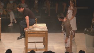 La comèdia ‘Una teràpia integral’ fa de La Villarroel un obrador de pa