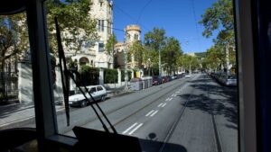 Junts reclama que les obres del Tramvia Blau comencin el 2023