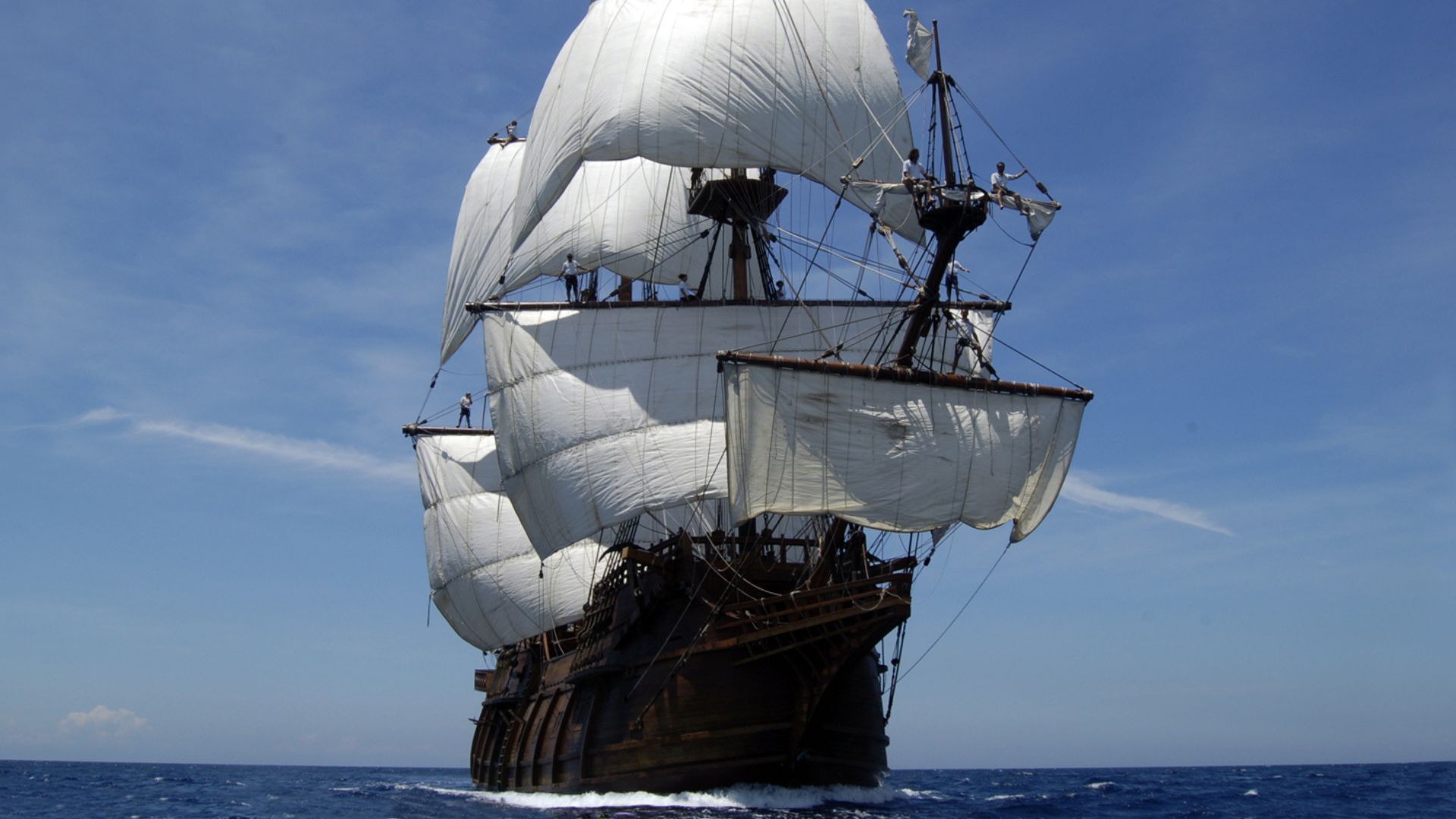 Tres vaixells històrics atraquen al Moll de la Fusta i ofereixen visites fins diumenge | port de Barcelona, vaixells