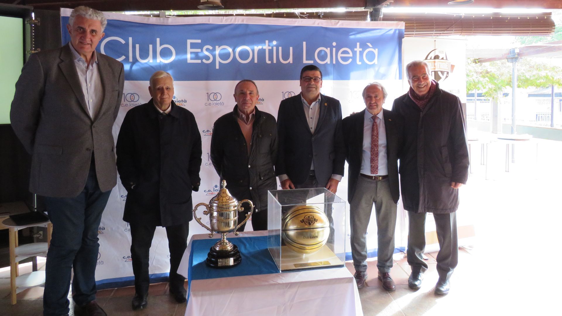 el-club-esportiu-laiet-recupera-la-copa-de-b-squet-del-1942