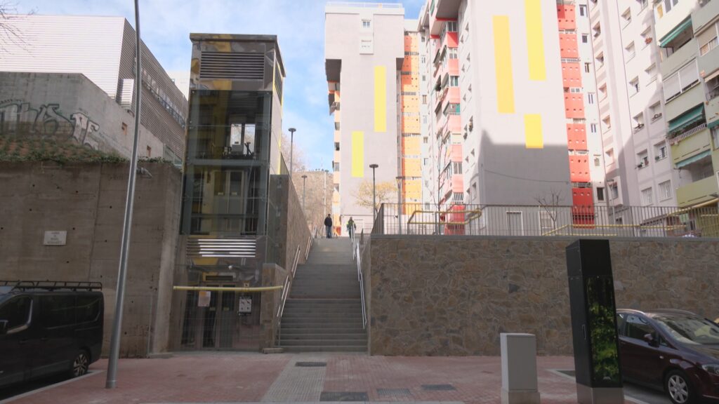 Canyelles estrena 13.000 m² de carrers, places i interiors d'illa reurbanitzats | remodelació
