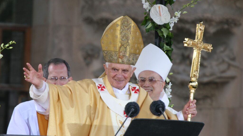 Tot el que prepara la Sagrada Família pel centenari de la mort de Gaudí, en espera de si ve el papa | Antoni Gaudí, papa Benet XVI, papa Lleó XIV, religió, Sagrada Família