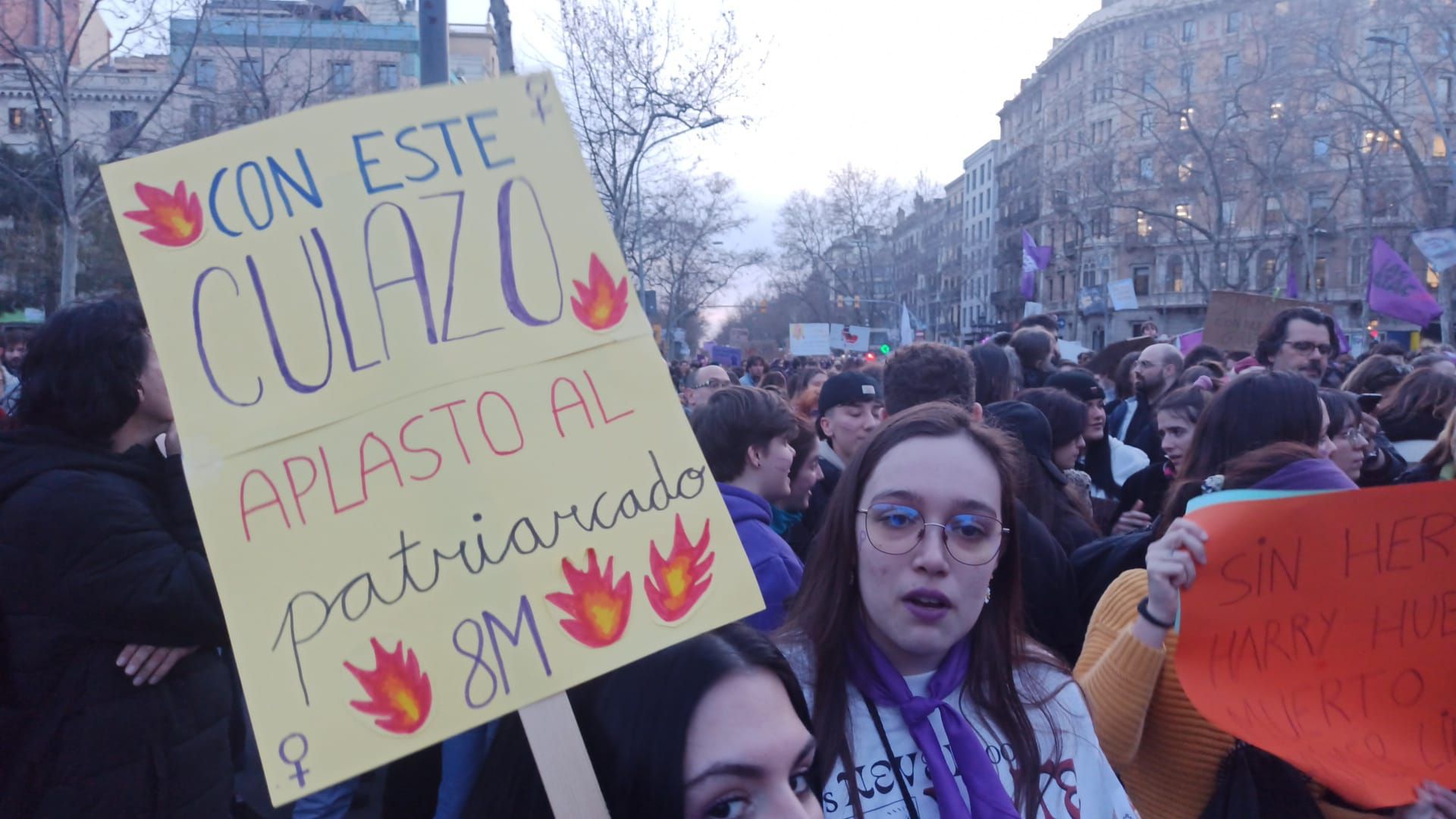 vaga feminista manifestacio 8-M Barcelona