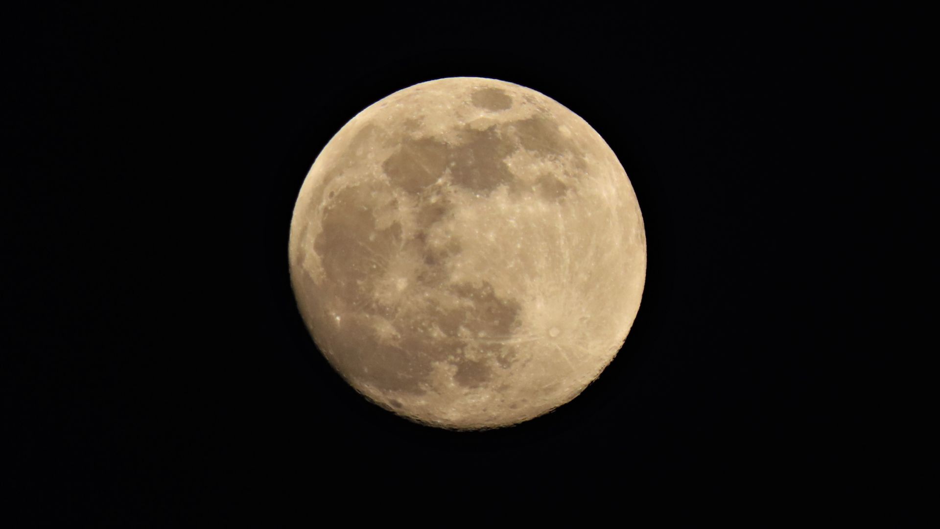 Luna Llena Barcelona
