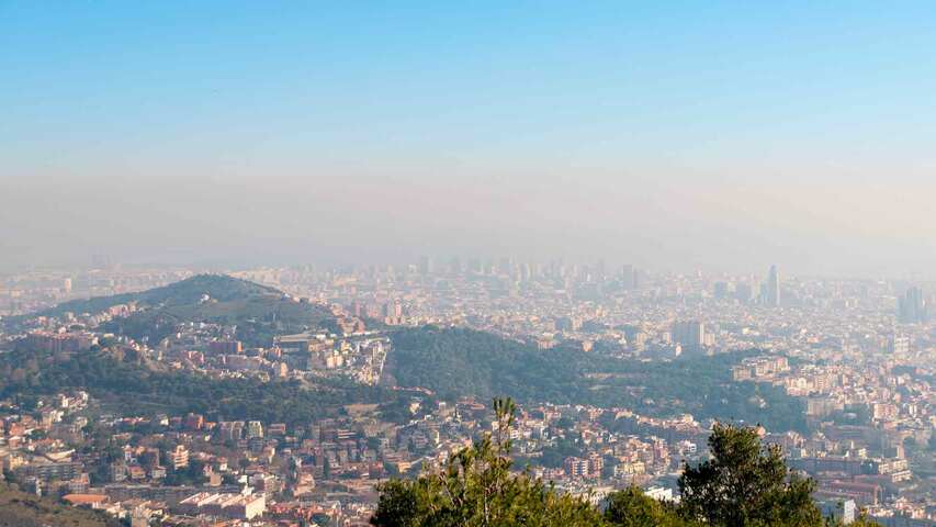 Activat un avís preventiu per contaminació de l'aire a l'àrea de Barcelona | contaminació atmosfèrica, revetlla, Sant Joan